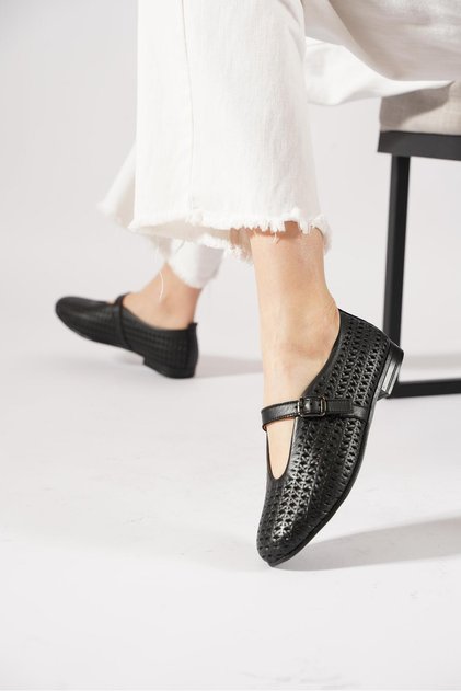 Surnest buckle detail laser-cut genuine leather women's ballet flats - black leather
