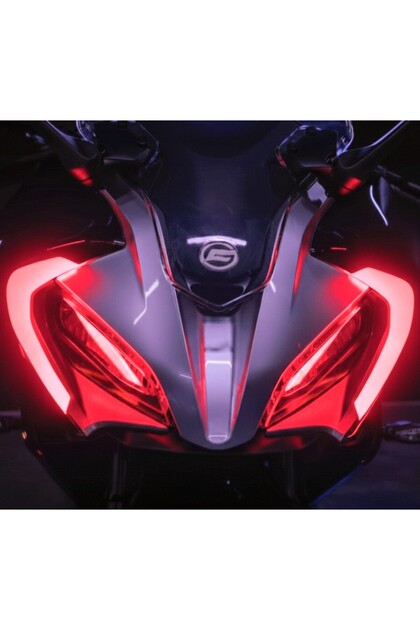 cf moto 250 sr gündüz led sticker folyo kaplama1