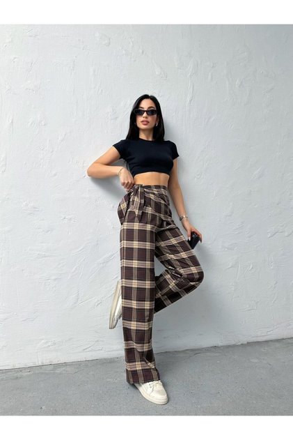 Women's Scottish Plaid Trousers with Scarf Detail and Tailored Fit