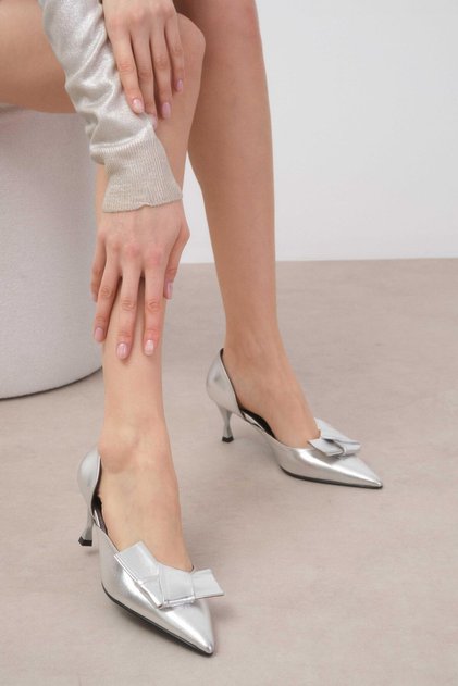 Metallic Silver Color Pointed Toe Women's Heeled Party and Evening Shoes with Bow Accessory