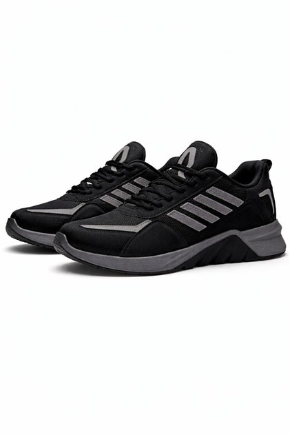 Striped Men's Sports Shoes