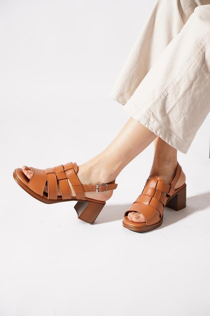 Sanges Genuine Leather Women's Sandals with Interlocking Straps, Tan Skin