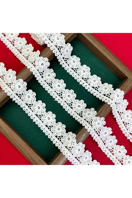 1Yard-36In WHITE 15 Yards of Exquisite Embroidered Daisy Floral Lace Trim, Width 1.38inch Inches, Su