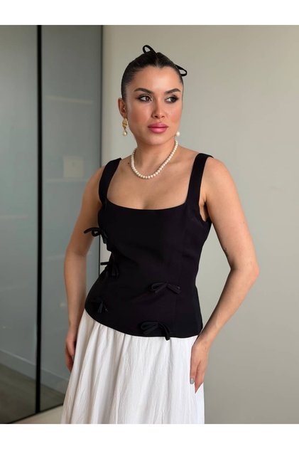 Modern Kurdela Detaylı Bluz