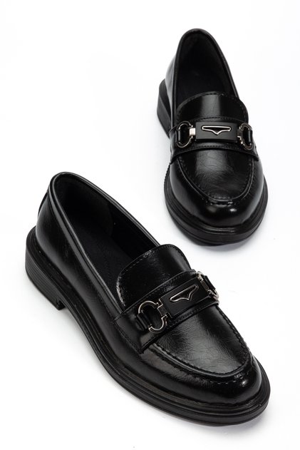 Women's Patent Leather Buckle Thick Sole Loafer Shoes