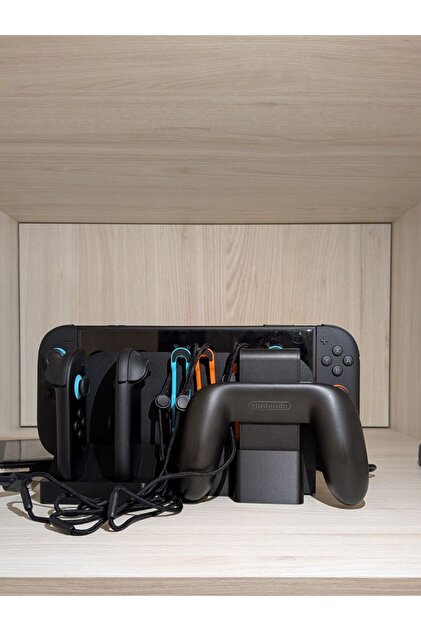 WELLCUT Nintendo Switch 2 Uyumlu Çoklu Oyun Kolu ve Aksesuar