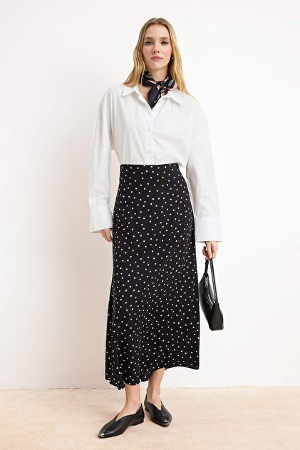 Trendyol Modest Black Polka Dot Patterned Bell Woven Skirt