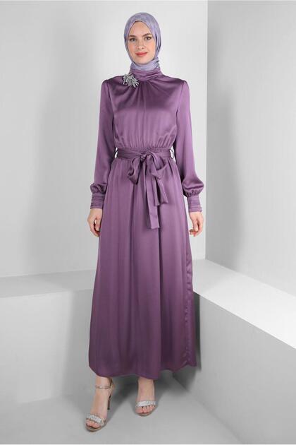 STONE DETAILED BELLY SATIN DRESS 43510
