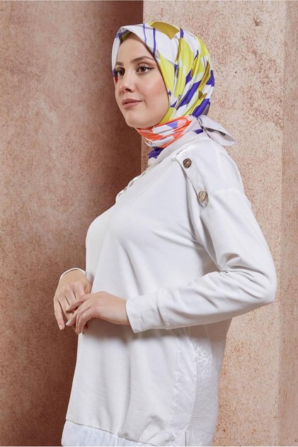 EșARFĂ CU MODEL ALVINA 8424 - DESIGN DE COLț UTILIZAT
