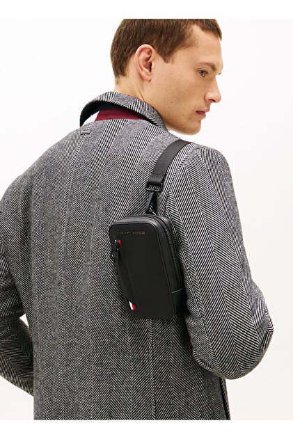Tommy Hilfiger Siyah Erkek Postacı Çantası TH CORP PHONE CROSSOVER
