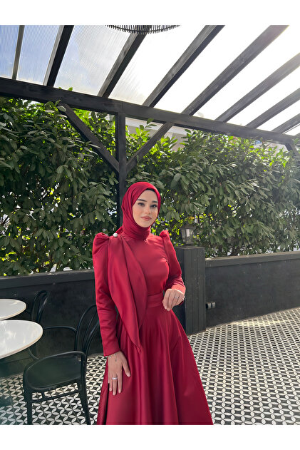 KADIN BORDO YAKA DETAYLI PERLA ABİYE ELBİSE