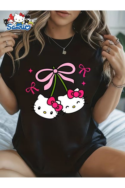 Hello Kitty Kiraz Papyonlu Kadın Kısa Kollu Tişört | Bol Kesim, Bisiklet Yaka,