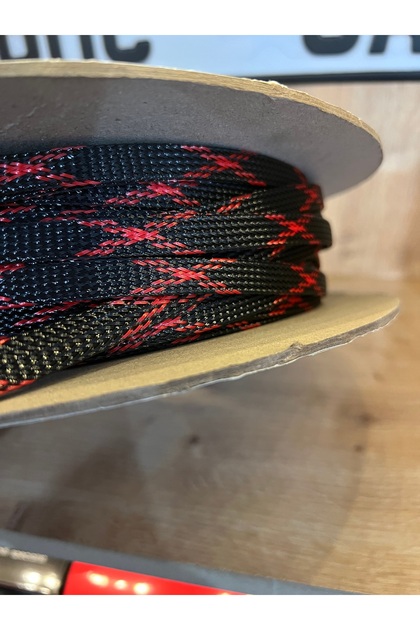 DMC GARAJ SİYAH KIRMIZI 1 METRE KABLO ÇORABI 10 MM