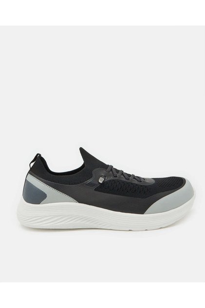Men Black Color Block Slip-On Shoes