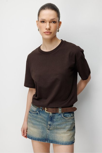 4851 Women's Oversize Fit Crew Neck Basic T-Shirt Brown