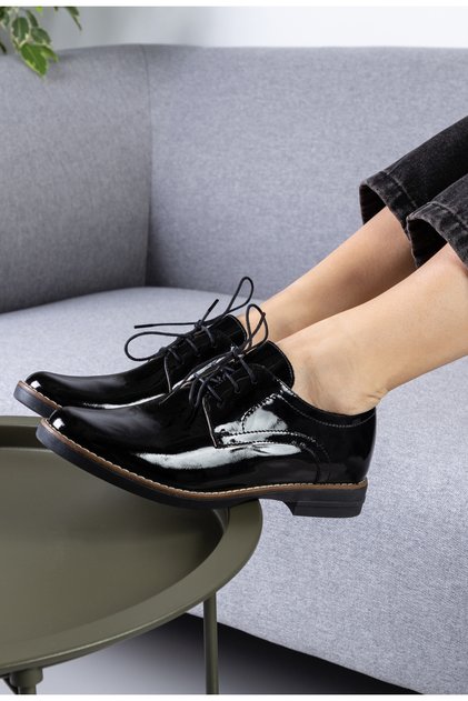 Pantofi dama Oxford negri din piele lacuita 41
