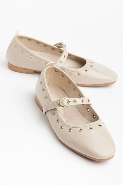 Women's Beige Patent Leather Gold Detailed Helmeted Ballerinas