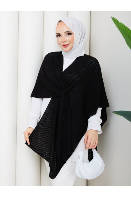 Women's Black Knitwear Poncho
