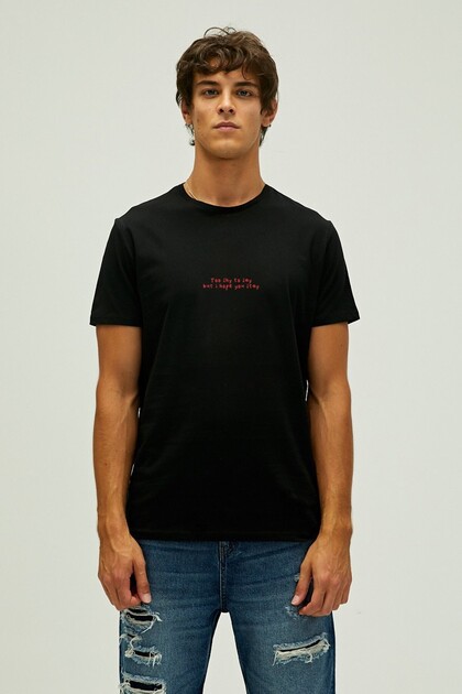 Too shy black men's printed t-shirt
