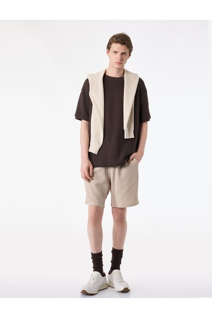 Bermuda Shorts with Pockets and Textured Waist Tie