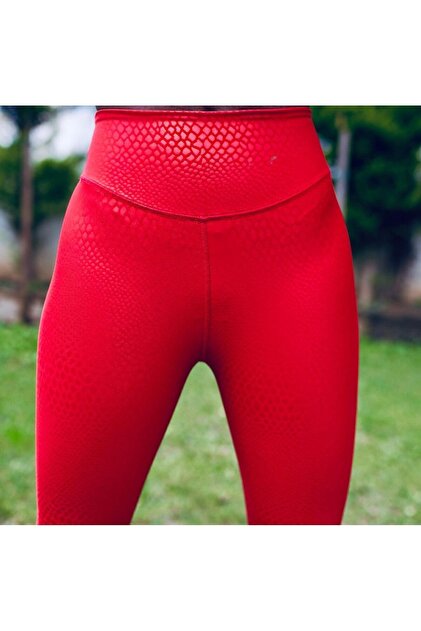Kırmızı Yılan Derisi Görünümlü Kumaş Toparlayıcı Spor Tayt