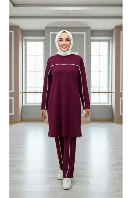 Wonderful Team Crystal Fabric Women's Burgundy Stripe Detailed Comfortable Sports Trouser Set