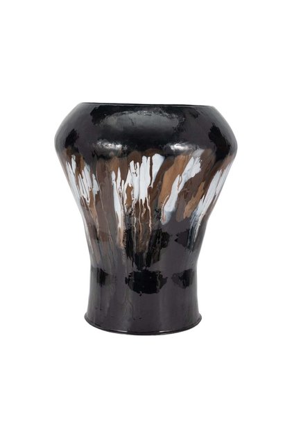 IRON,25"H,OVAL STAIN VASE,BLACK