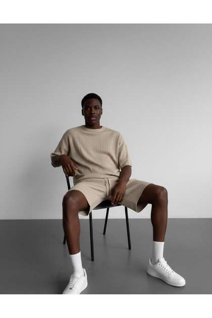 Men's Half Oversize Knitwear Shorts T-Shirt Set Striped Knitted Crew Neck Summer Top and Bottom Set