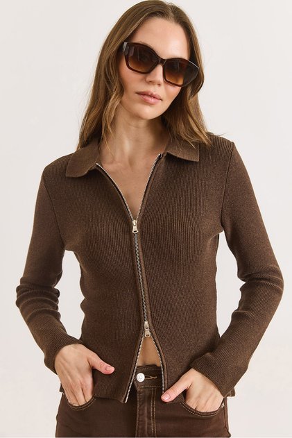 Women's Brown Double-Sided Zippered Soft Textured Knitwear Blouse Blz-19003218