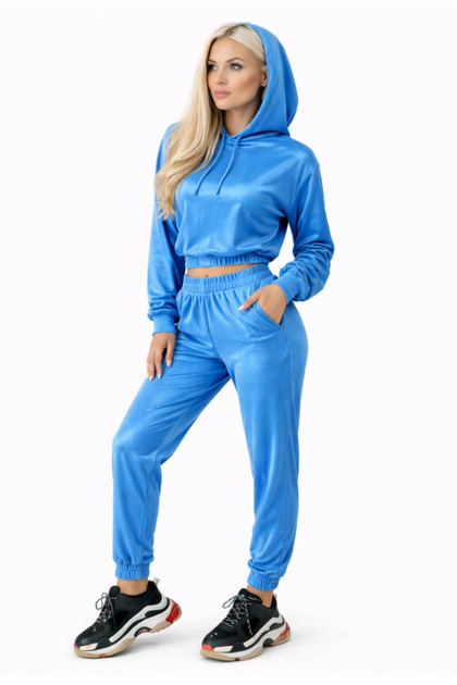 Set Damă Catifea Albastru Metalizat – Hanorac Cropped & Pantalon Jogger cu Buzunare