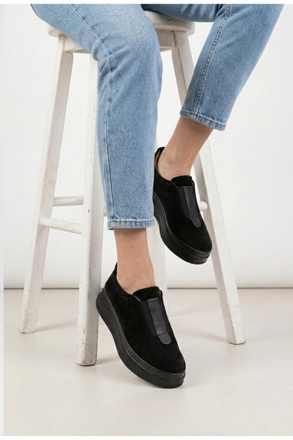 Pantofi dama negri din piele intoarsa 41