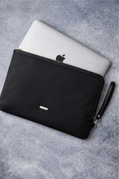 Yuka Atelier Düz Deri Siyah 13 İnç Laptop ve Tablet Uyumlu