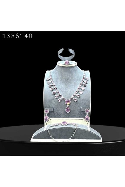 طقم إكسسوارات مجوهرات نسائية مذهل