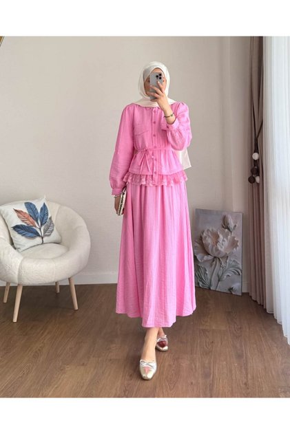 Women's Lace Detailed Paris Skirt Suit - Pink