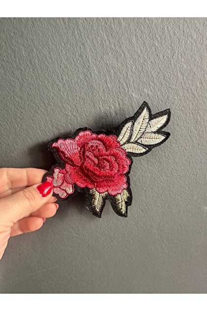Iron-On Red Flower Embroidered Applique 14X11 cm