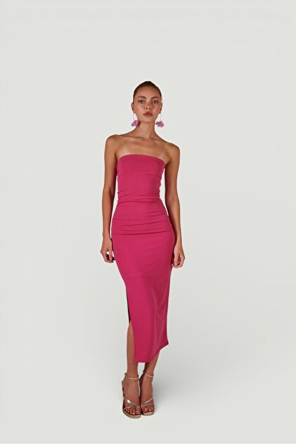HOLLY LOLLY Yırtmaçlı Straplez Midi Bodycon Elbise Pembe - Fiyatı