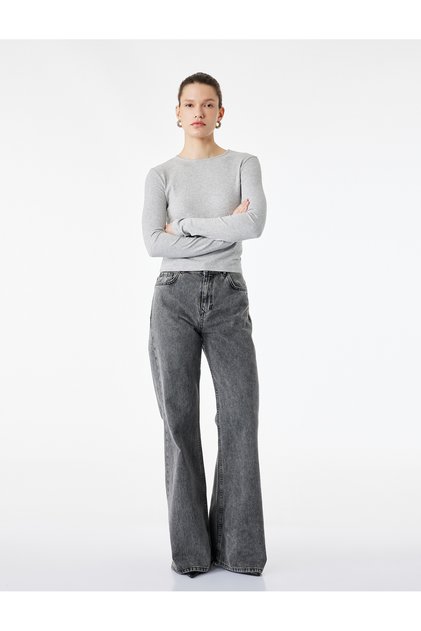 Slim Fit Long Sleeve Crew Neck Basic T-Shirt