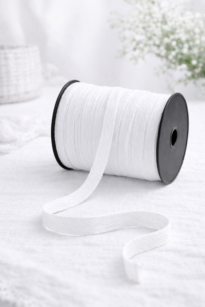 Pamuklu Balıksırtı Dokuma Şerit 1 cm – Beyaz – 10 Metre Dikiş Kapatıcı Şerit Biye
