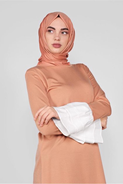 Slim Knitting Tunic with Volan 41072