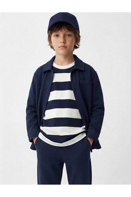 Long Sleeve Buttoned Single Pocket Shirt Jacket