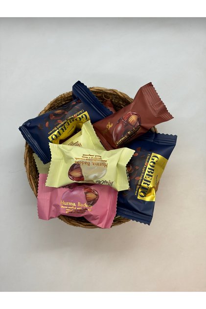 SÜTLÜ, BİTTERLİ, ÇİLEKLİ, BEYAZ ÇİKOLATA KAPLI BADEMLİ HURMA 250 GR