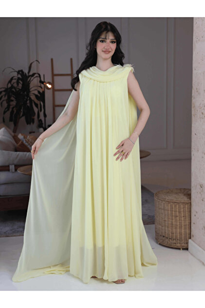 Nice Model Elegant Long Chiffon Maternity Dress with Flowy Cape Design,  Perfect for Ramadan and Eid Nights- Trendyol