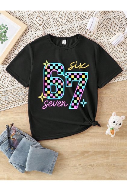 67 Printed Short Sleeve T-Shirt for Girls