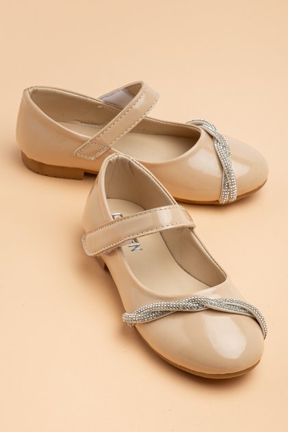 Girl's Ballerina Ballet Shoes in Patent Leather with Stone Detail