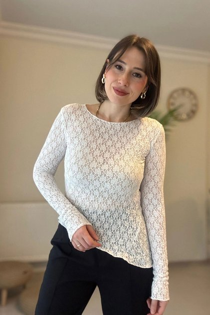 Lace Asymmetrical Long Sleeve Ecru Blouse