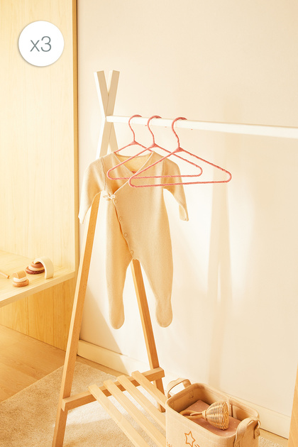 3-Piece Pink Color Fabric Covered Metal Baby Clothes Hanger, Clothes Hanger 19.5X30X0.3