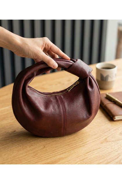 Women's Burgundy Color Leather-Look Mini Jordi Clutch Bag