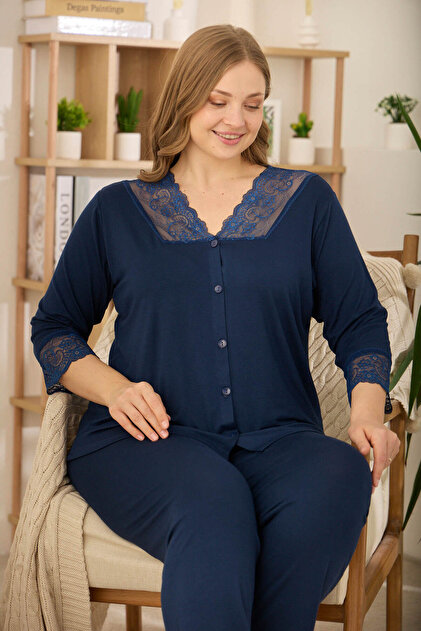 Lacivert Ring Viskon Üç Çeyrek Kol Dantelli Düğmeli Büyük Beden Pijama Takım