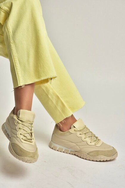 Y312515704 Beige Fabric Women's Sports Shoes Sneakers