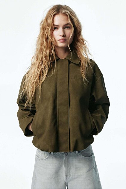 Collared bomber jacket